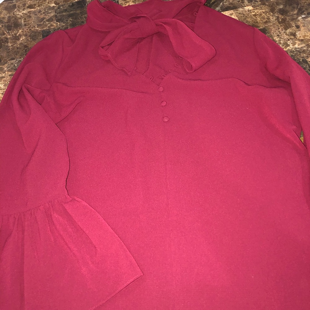 Burgandy top